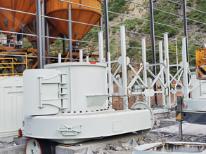 时产150-280吨萤石破碎机制砂机